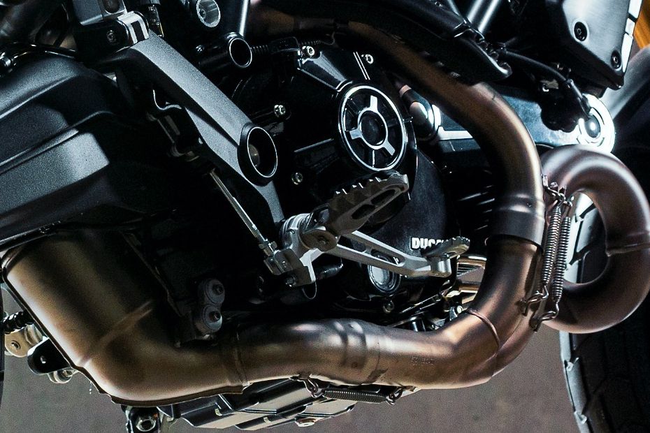 Ducati Scrambler 1100 Sport PRO Engine View