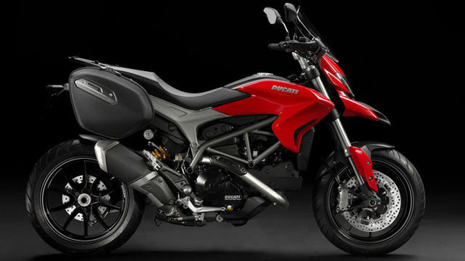Ducati Hyperstrada Right Side Viewfull Image