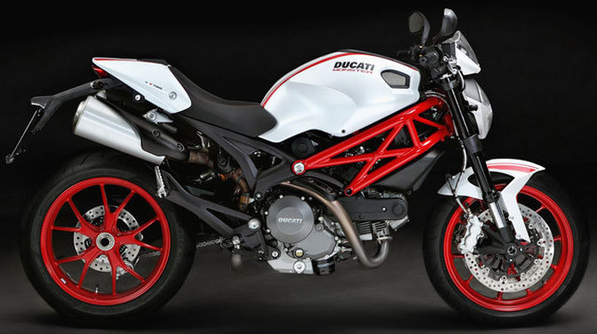 Ducati Monster S2R Right Side Viewfull Image