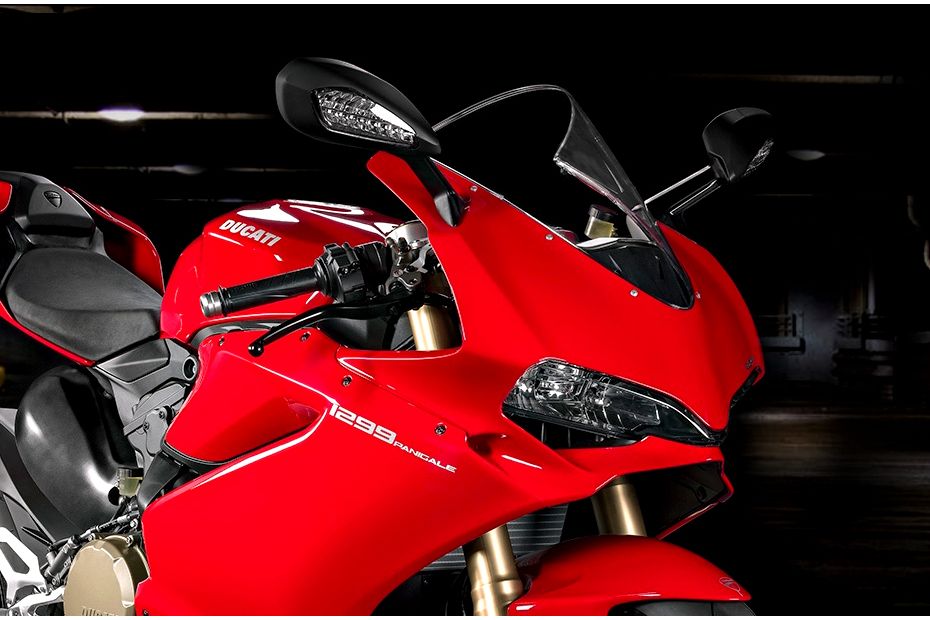 Ducati 1299 Panigale Head Light View