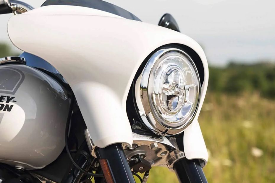 Harley-Davidson Sport Glide Head Light View
