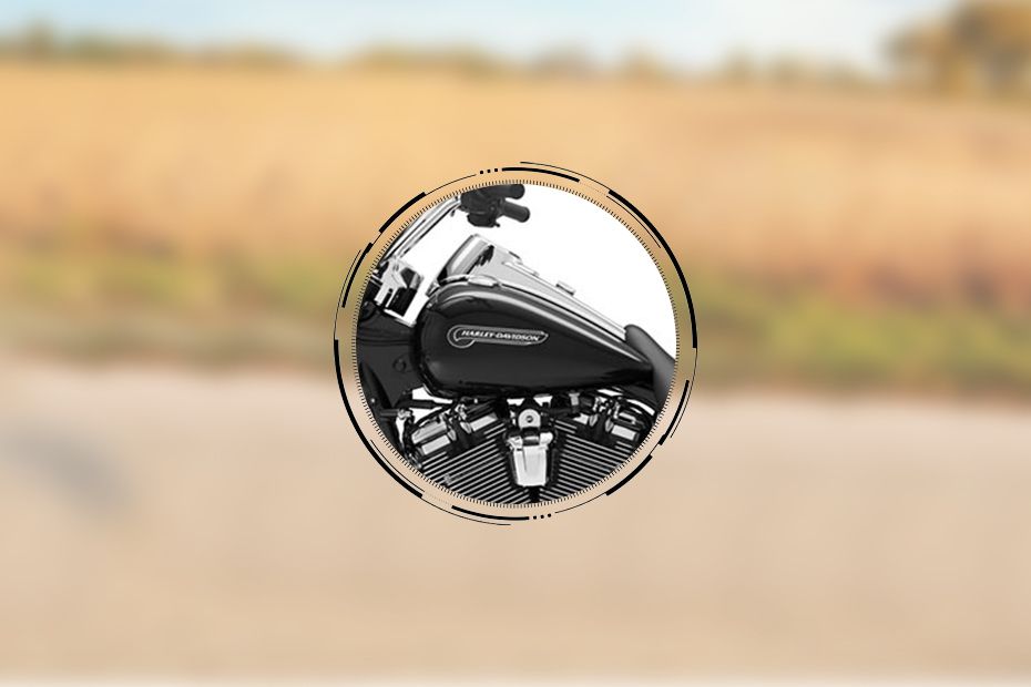 Harley-Davidson Freewheeler Fuel Tank View