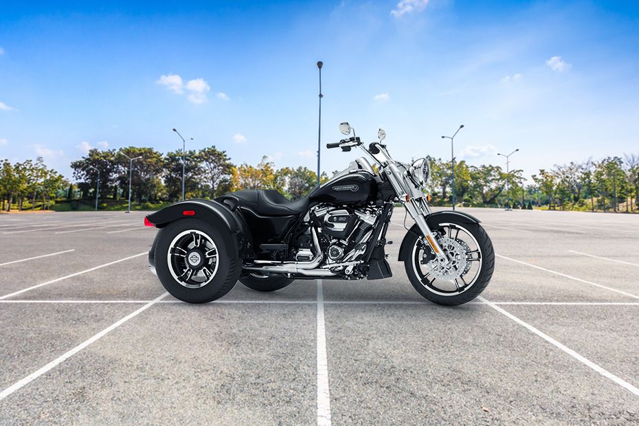 Harley-Davidson Freewheeler Slant Rear View Full Image