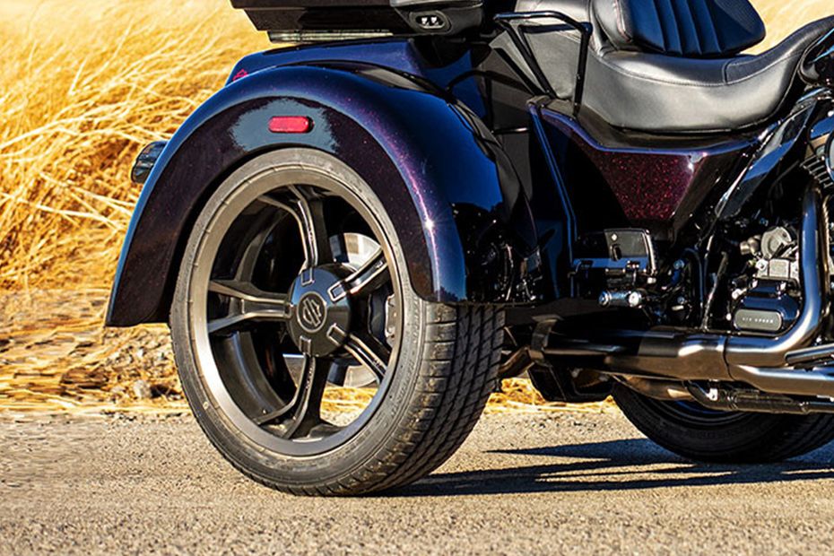 Harley-Davidson CVO Tri Glide Rear Tyre