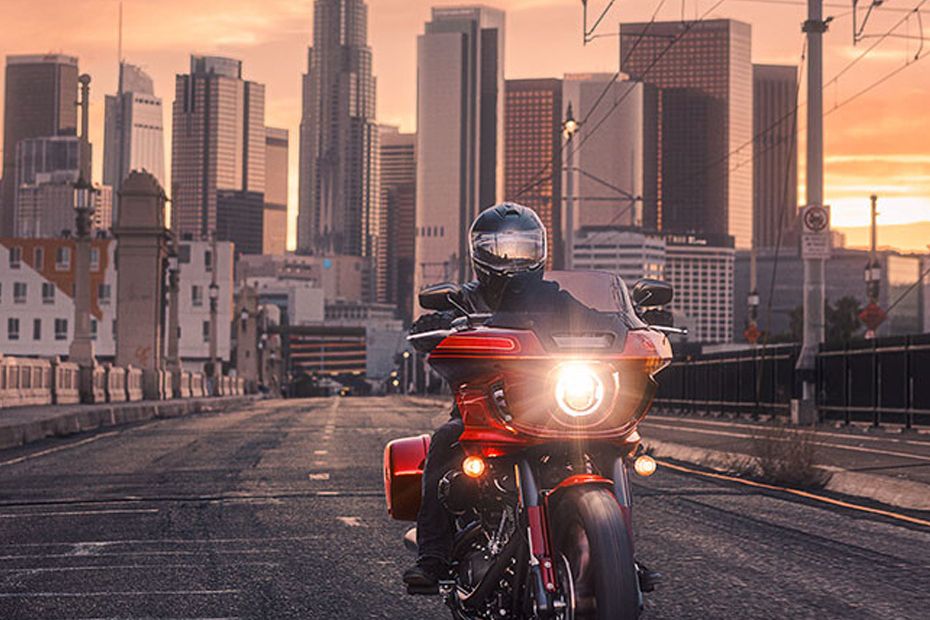 Harley-Davidson Low Rider El Diablo Head Light View