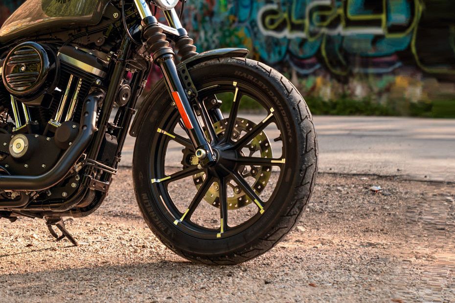 Harley-Davidson Iron 883 Front Tyre