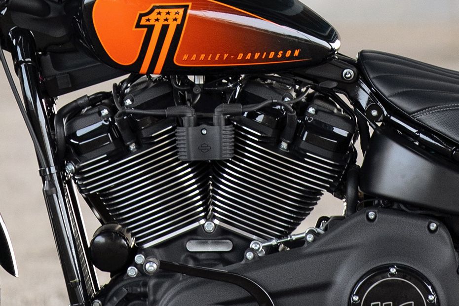 Harley-Davidson Street Bob Engine View