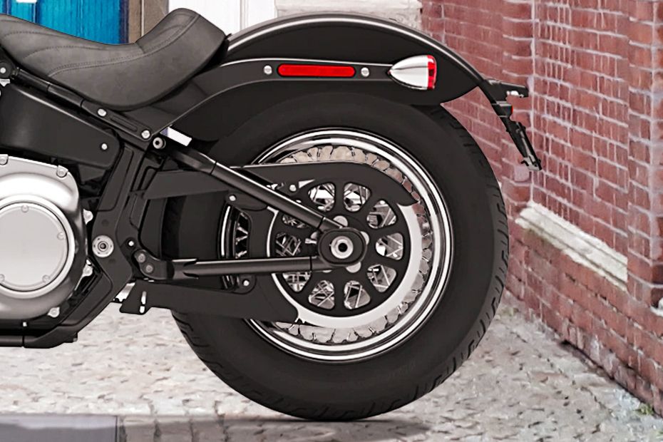 Harley-Davidson Softail Slim Rear Tyre