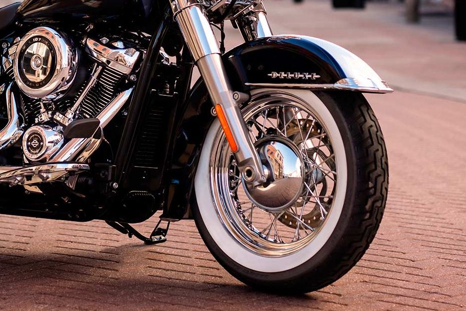 Harley-Davidson Deluxe Front Tyre View Harley-Davidson Deluxe Front Tyre View
