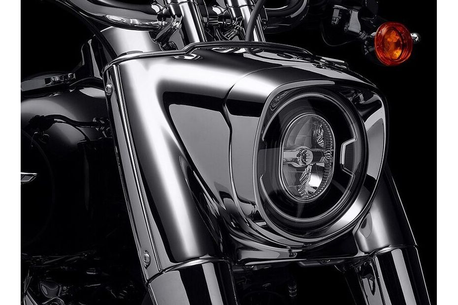 Harley-Davidson Fat Boy 114 Head Light View