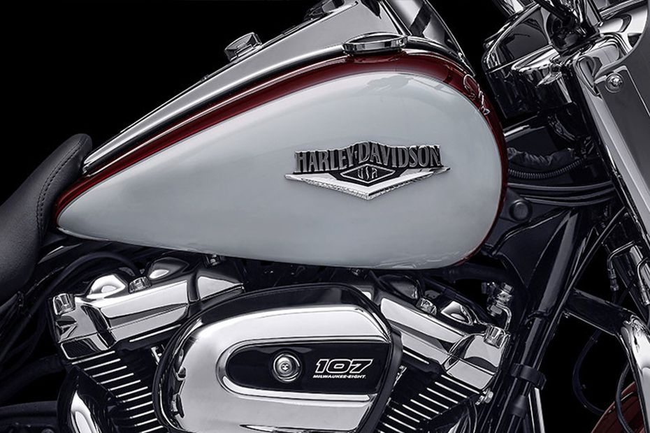 Harley-Davidson Road King Fuel Tank View