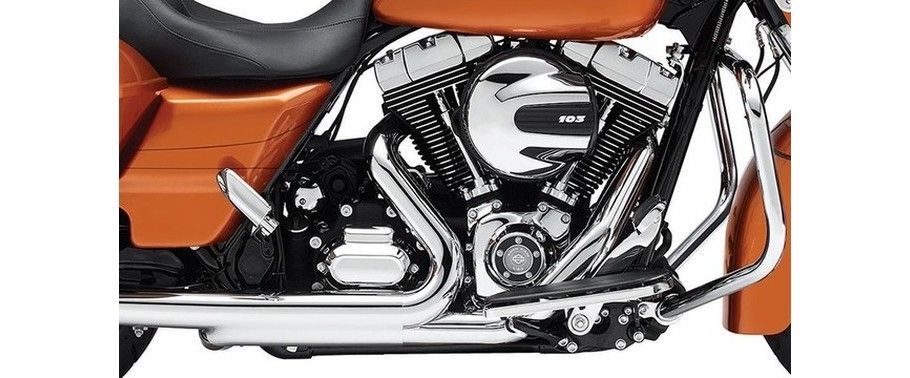 Harley-Davidson Street Glide Special Engine View