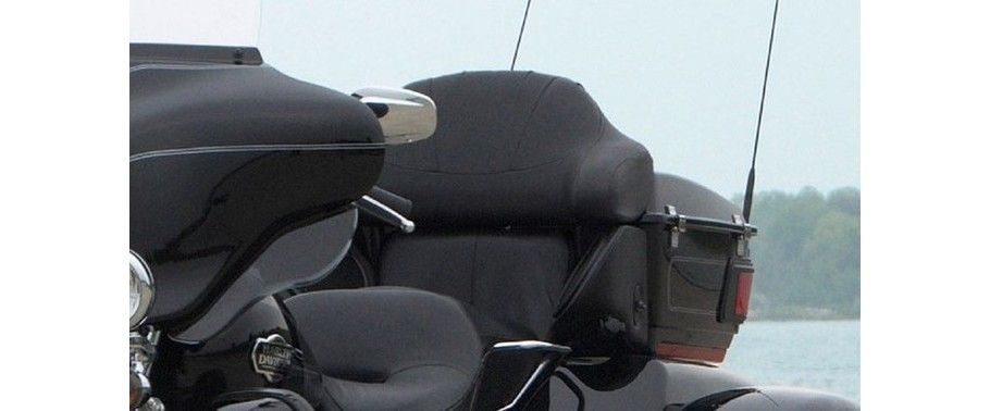 Harley-Davidson TRI Glide Ultra Classic Back Rest View Harley-Davidson TRI Glide Ultra Classic Back Rest View