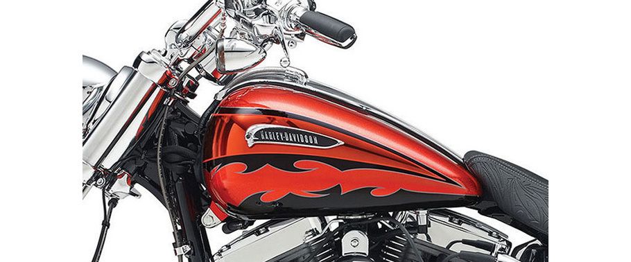 Harley-Davidson CVO Breakout Fuel Tank View Harley-Davidson CVO Breakout Fuel Tank View