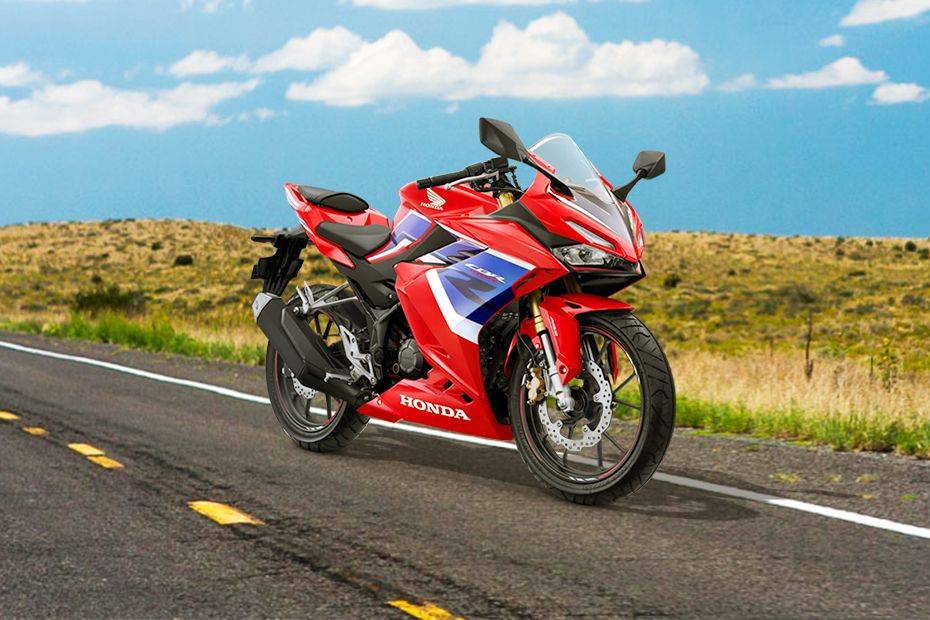 Cận cảnh Honda CBR150R 2021 tại Việt Nam giá từ 76 triệu đồng