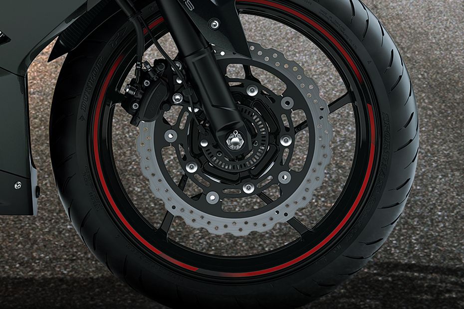 Kawasaki Ninja 400 Front Tyre View