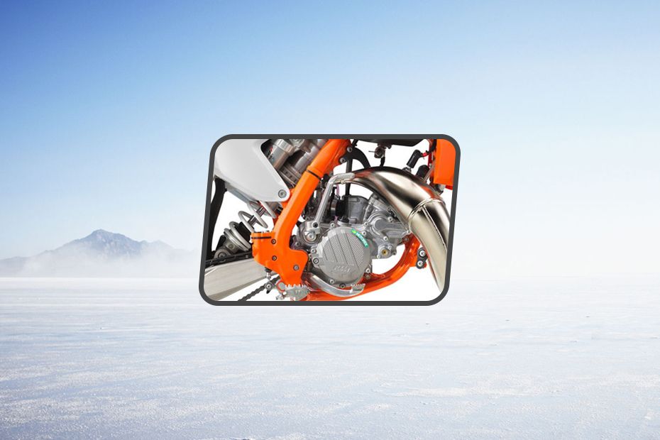 KTM 85 SX 17/14 Engine View KTM 85 SX 17/14 Engine View