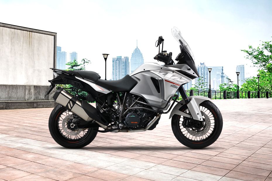 KTM Super Adventure 1290 Right Side Viewfull Image