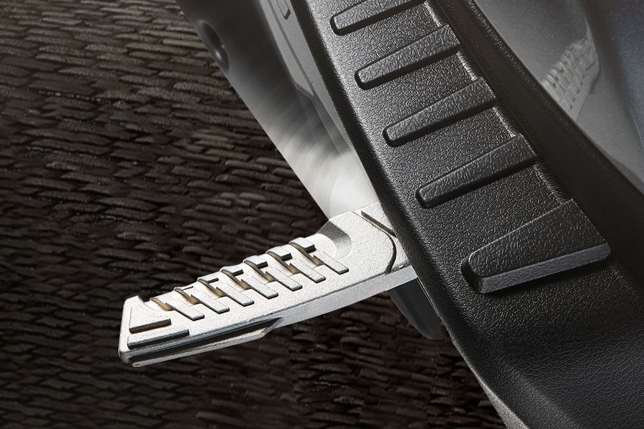 Kymco Nice 100 Foot Rest View Kymco Nice 100 Foot Rest View