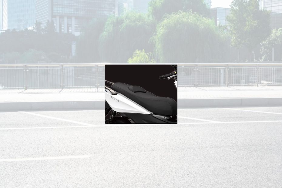 Kymco Xciting 300i Rider Seat View Kymco Xciting 300i Rider Seat View