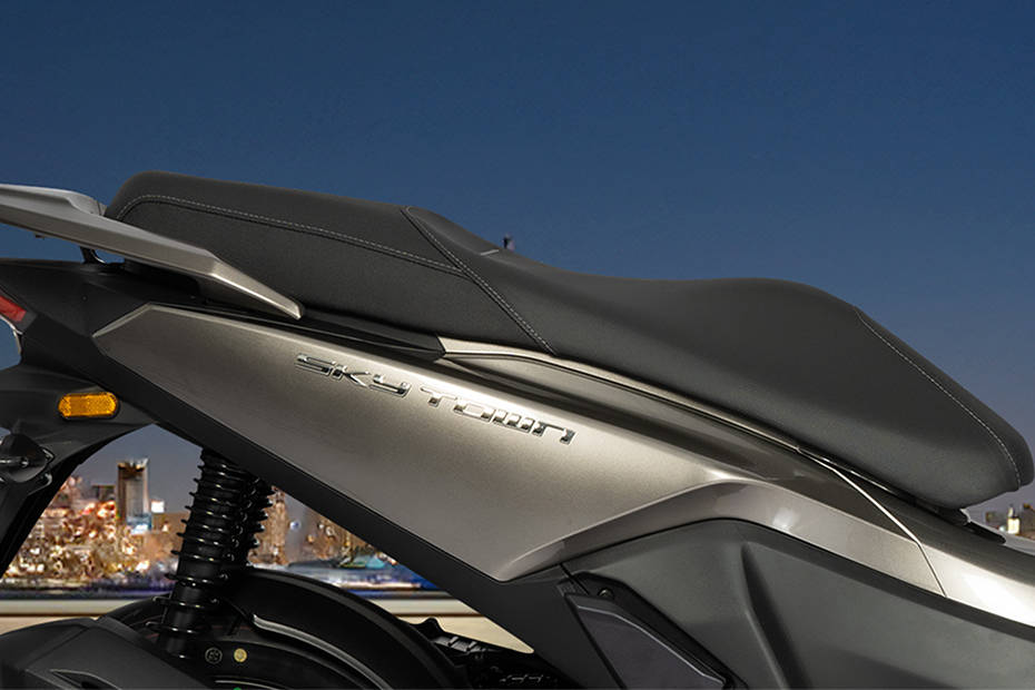 Kymco Skytown 150 Rider Seat View