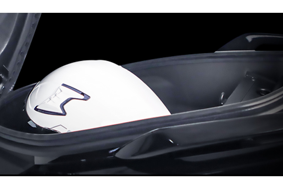 Kymco Dink S 150 Seat Storage Side View Kymco Dink S 150 Seat Storage Side View