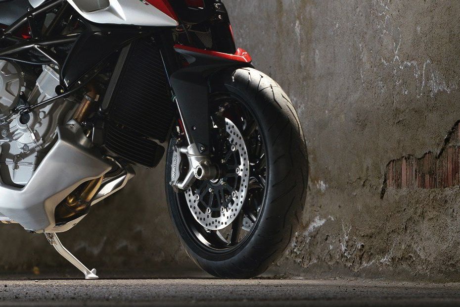 MV Agusta Rivale 800 Front Tyre