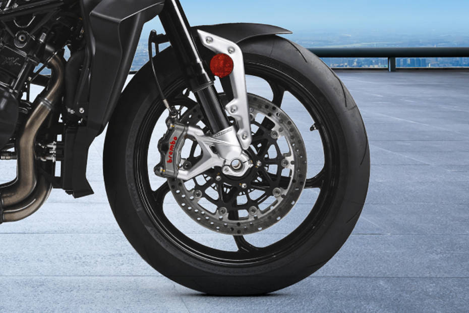 MV Agusta Brutale 1000 Front Tyre MV Agusta Brutale 1000 Front Tyre