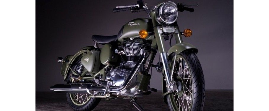 Royal Enfield Classic Battle Green Slant Upfront View