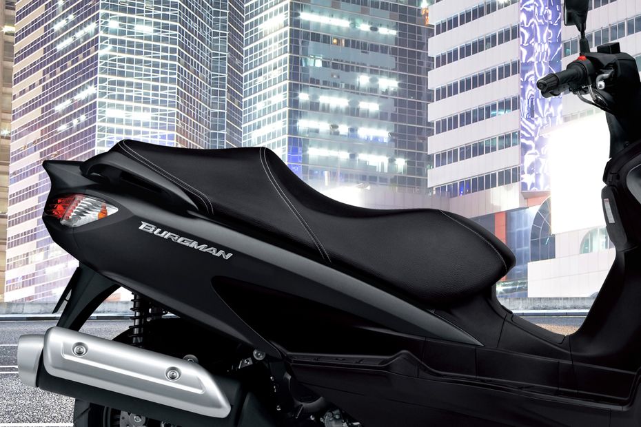 Suzuki Burgman 200 ABS Rider Seat View