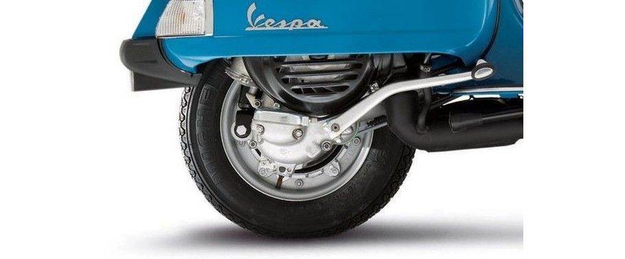 Vespa PX 150 Rear Tyre Vespa PX 150 Rear Tyre
