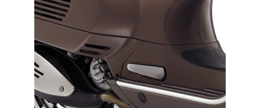 Vespa GTV 300ie Foot Rest View Vespa GTV 300ie Foot Rest View