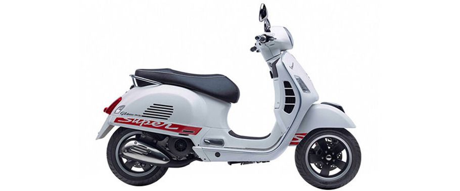 Vespa GTS Super 150 Right Side Viewfull Image