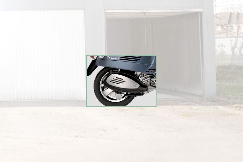 Vespa GTS 300 Rear Tyre