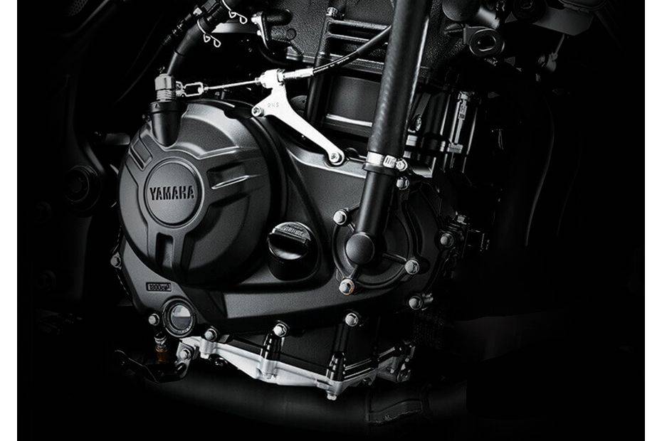 Yamaha YZF-R3 Engine View Yamaha YZF-R3 Engine View
