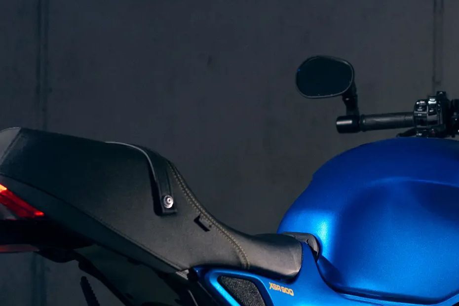 Yamaha XSR900 Rider Seat View