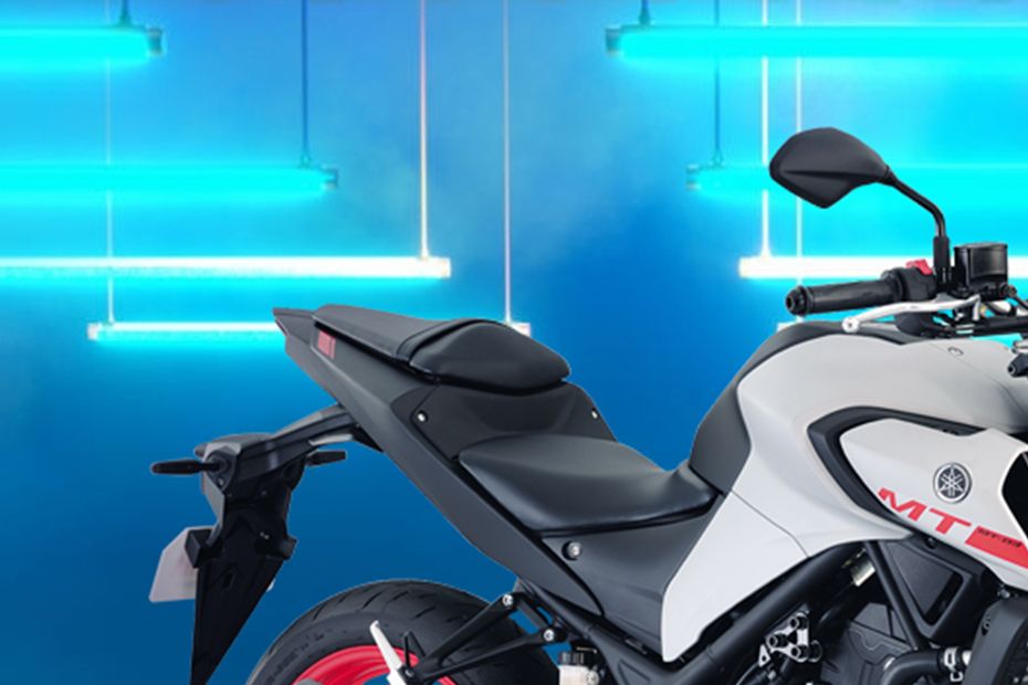Yamaha MT-03 Rider Seat View Yamaha MT-03 Rider Seat View