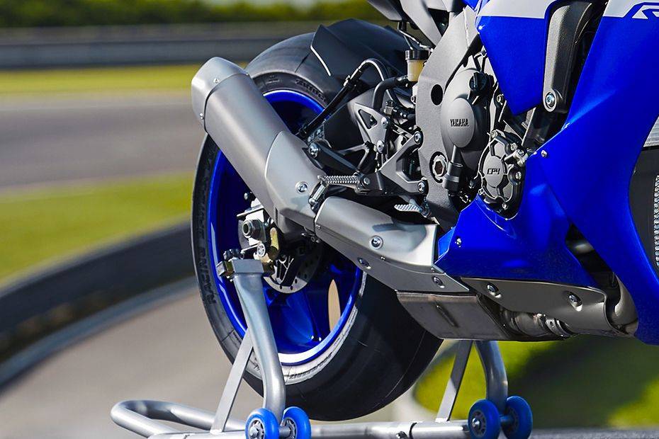 yamaha r1 pakwheels