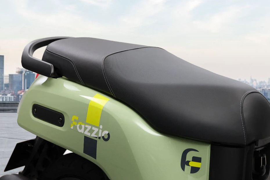 Yamaha Mio Fazzio Rider Seat View Yamaha Mio Fazzio Rider Seat View