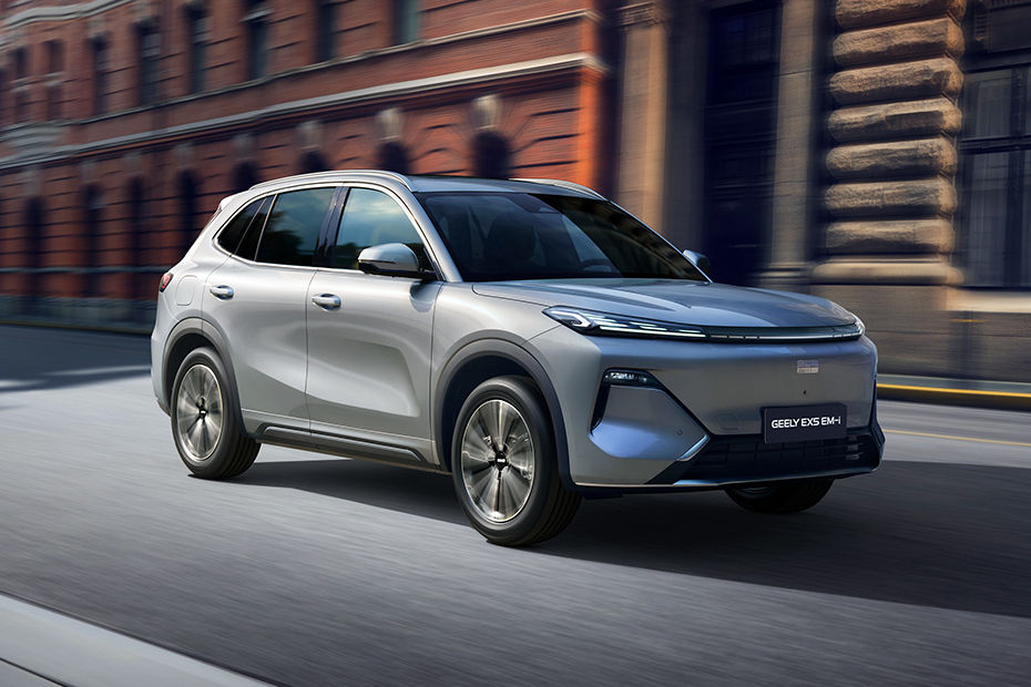 Geely EX5 EM-i Front Medium View Geely EX5 EM-i Front Medium View