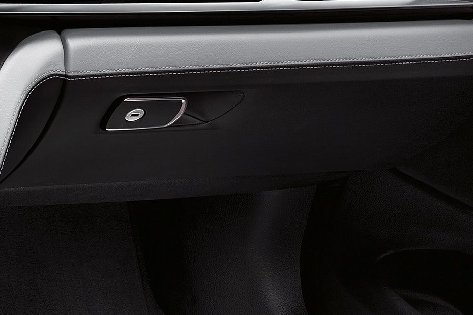 BMW M4 Coupe Glove Box BMW M4 Coupe Glove Box