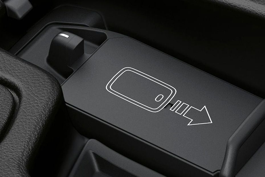 BMW M4 Coupe Power Accessories Outlet View BMW M4 Coupe Power Accessories Outlet View