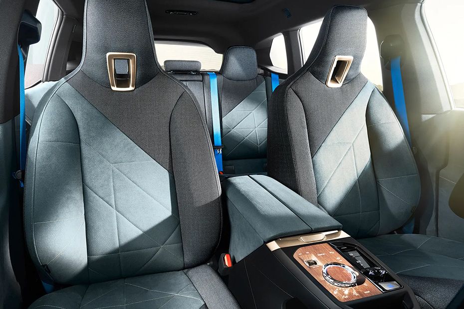 BMW iX Front Seats
