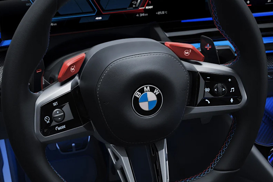 BMW M5 Sedan Multi Function Steering BMW M5 Sedan Multi Function Steering