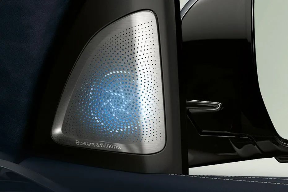 Speakers View of BMW X7 Speakers View of BMW X7