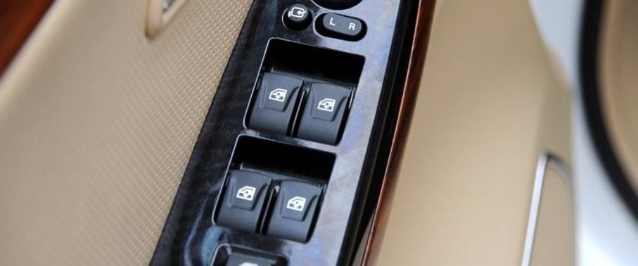 Haima 7 Drivers Side In Side Door Controls Haima 7 Drivers Side In Side Door Controls