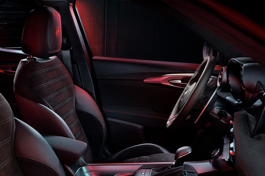 Tonale Front Seats Tonale Front Seats