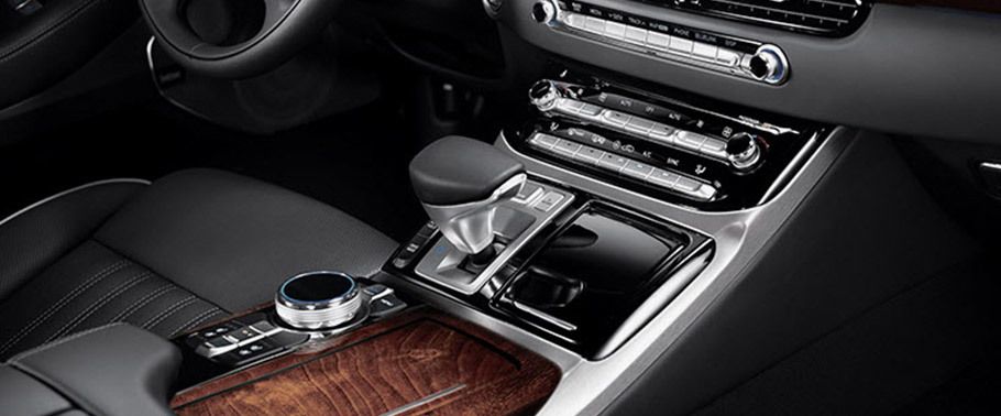 Hyundai Genesis1 Gear Shifter