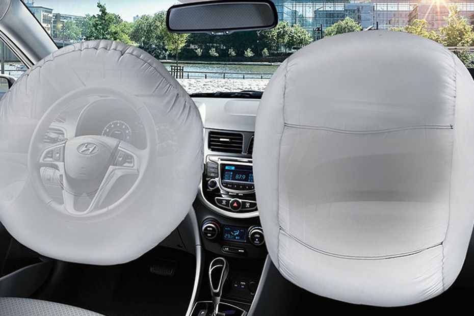 Hyundai Accent Hatch Airbags View