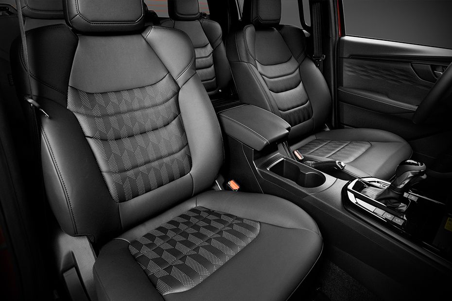 Isuzu D-Max Front Seats
